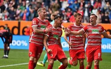 包含沃尔夫斯堡队主场击败强敌，积分榜进步第四的词条