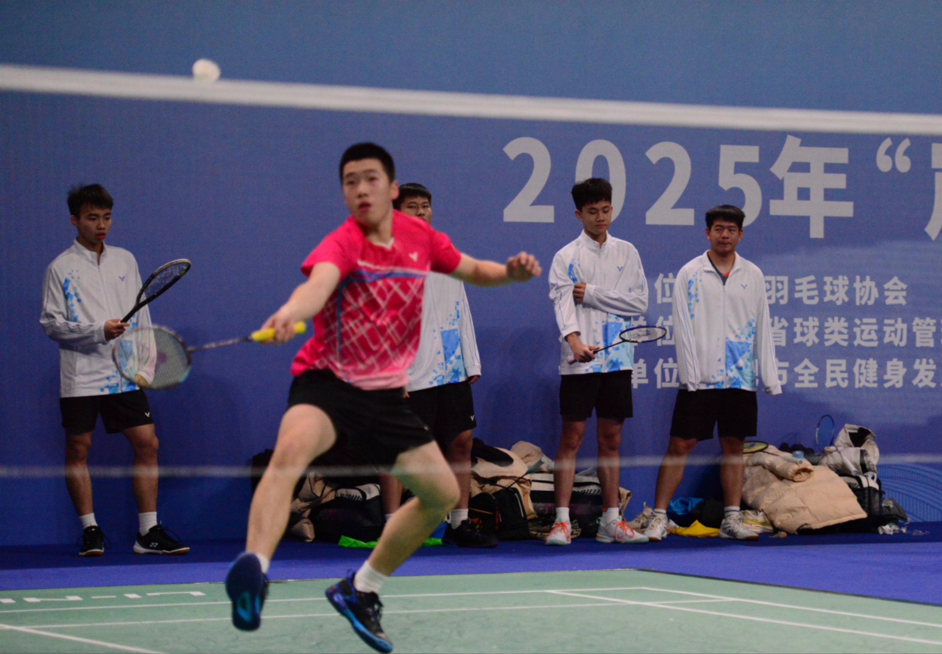 雷火电竞-包含羽毛球团体赛场面火爆，精彩连连的词条