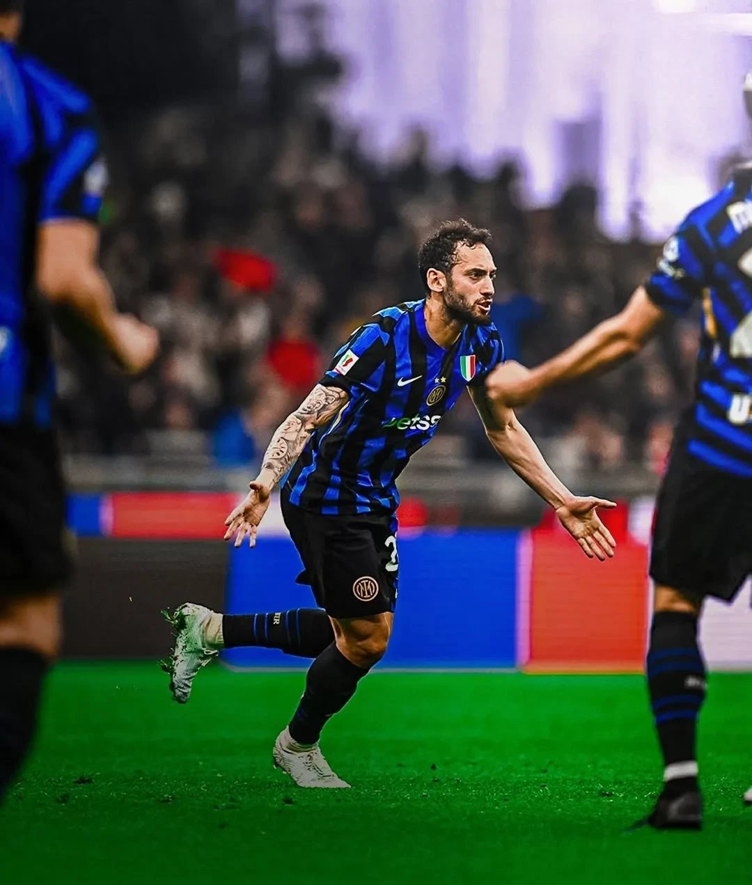 AC米兰逆转晋级,马德里竞技惊险出局的简单介绍 AC米兰逆转晋级,马德里竞技惊险出局的简单介绍