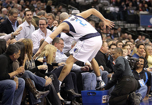 小牛重回胜利轨道,击退魔术实现复仇 小牛重回胜利轨道,击退魔术实现复仇