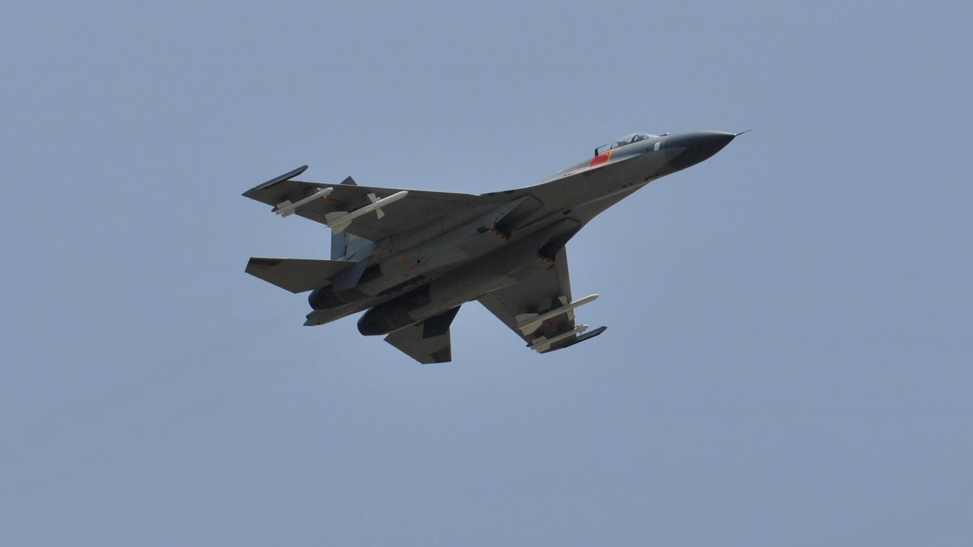 雷火电竞下载-定海神针！意甲焦点战之夜，伊萨克稳定输出诠释巨星价值